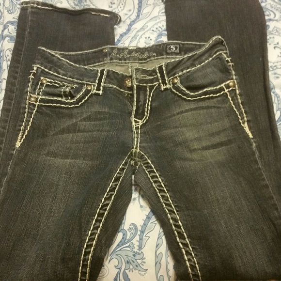 JEANS - Picture 2 of 2